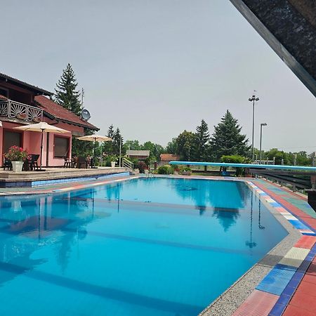 Апартаменти Stevin Ranc Bosanska Dubica Екстер'єр фото